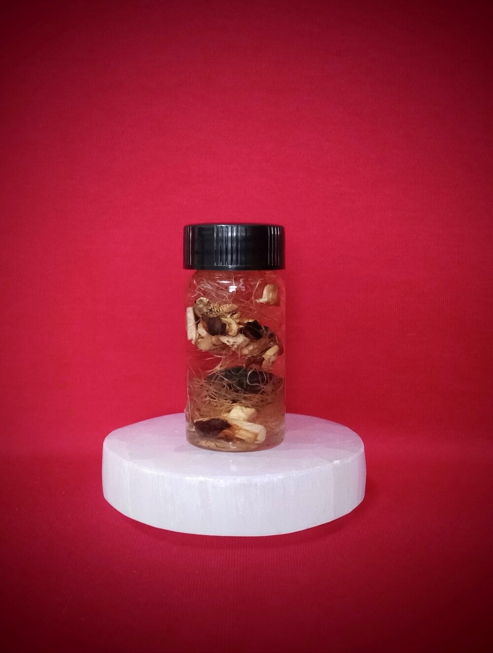 Black Widow Spider ~ Ritual Oil ~ Metaphysical ~ Energy Work